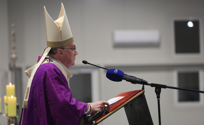 Kardinal Bozanić predvodio misu zadušnicu za papu Benedikta XVI 10a