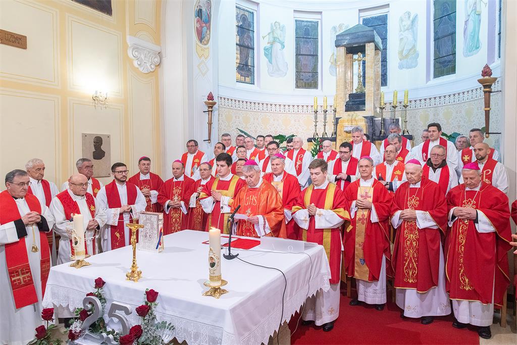 240206 25 godina biskupske službe Mrzljak i Košić 3