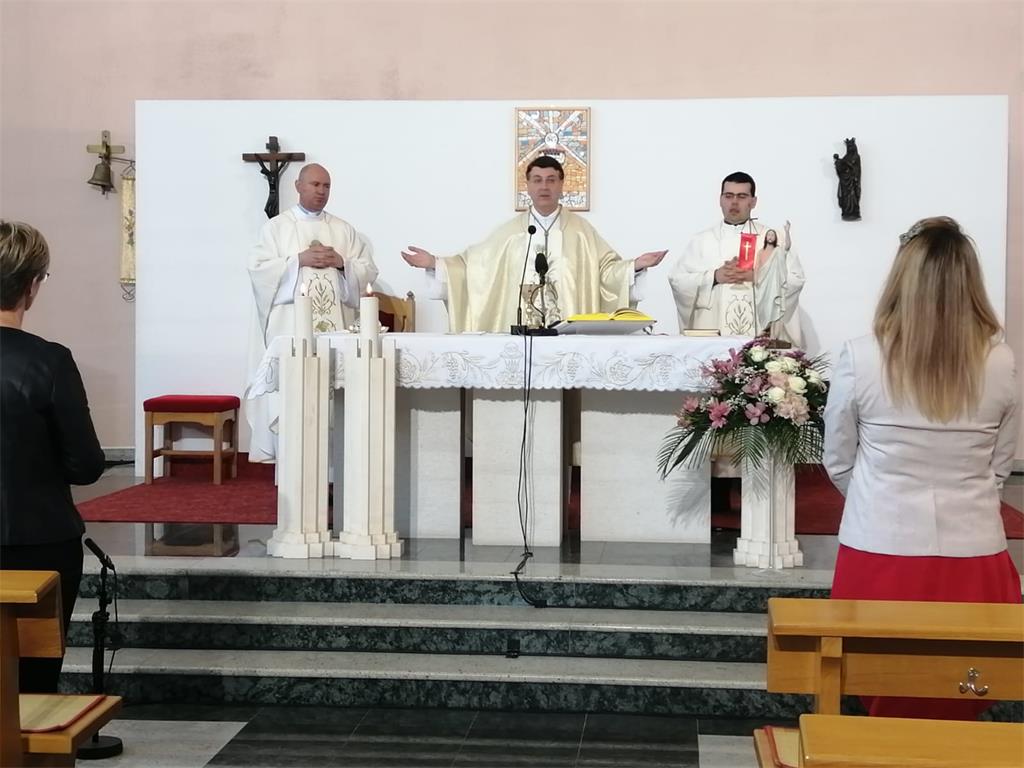 zagrebački pomoćni biskup Ivan Šaško