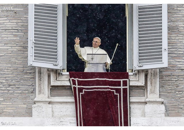 papa franjo angelus velika 1