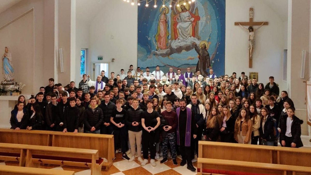221210 Duh obn mladi Korcula nasl 1200x675