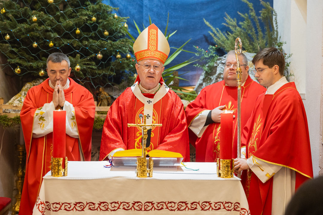 Sv. Stjepan Sustipan 27