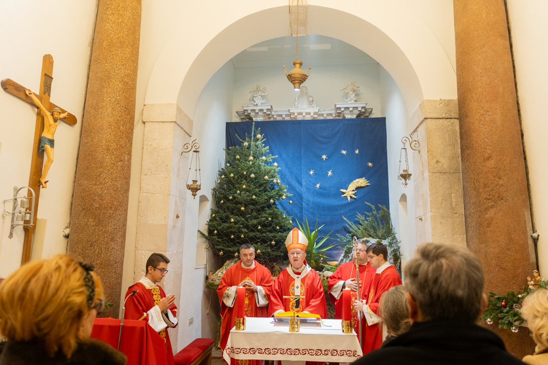 Sv. Stjepan Sustipan 28